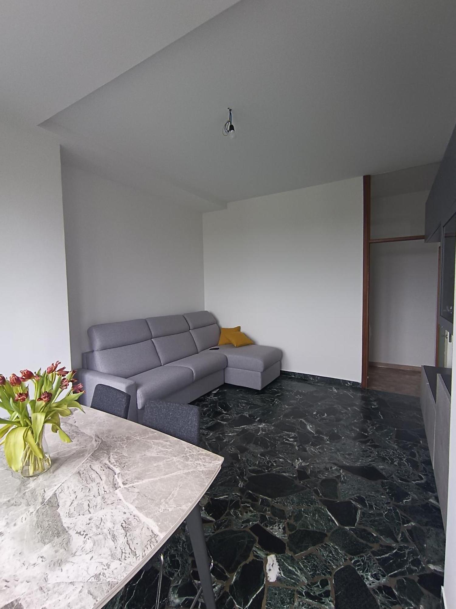 Stanza Matrimoniale Metro M5 - Bignami, Carroponte Homestay *